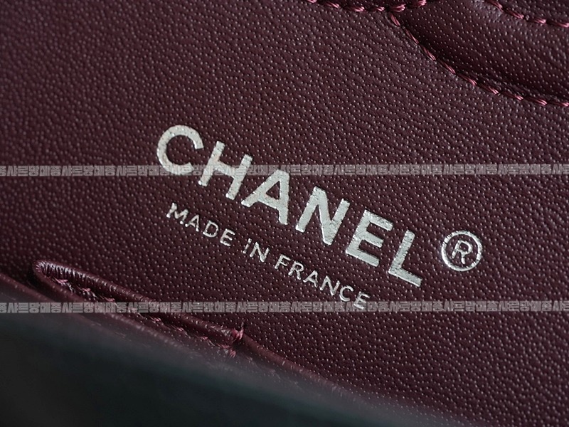 샤넬클래식미디움플랩백블랙은장 20260201-135847-026루.jpg