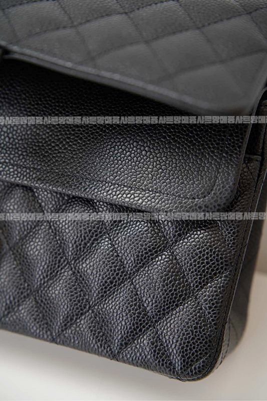 샤넬클래식미디움플랩백블랙금장 20260201-140410-024루.jpg