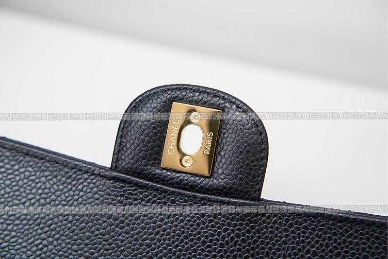 샤넬클래식미디움플랩백블랙금장 20260201-140411-028루.jpg