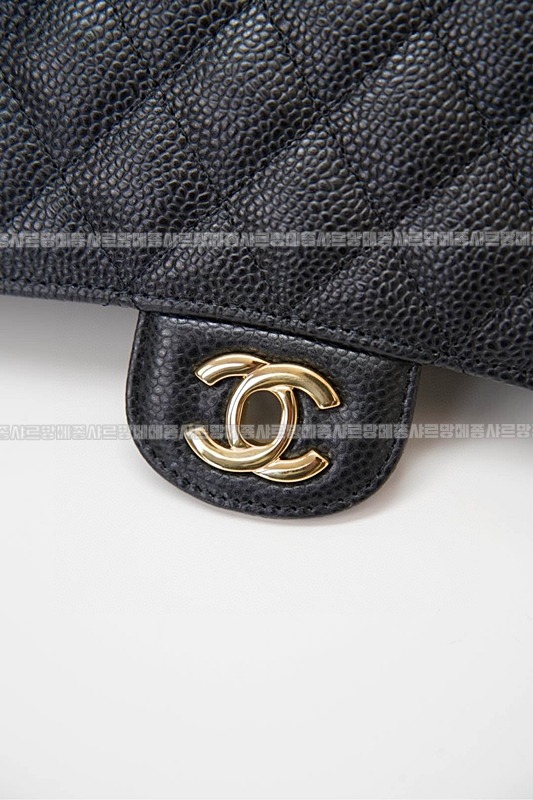 샤넬클래식미디움플랩백블랙금장 20260201-140412-038루.jpg