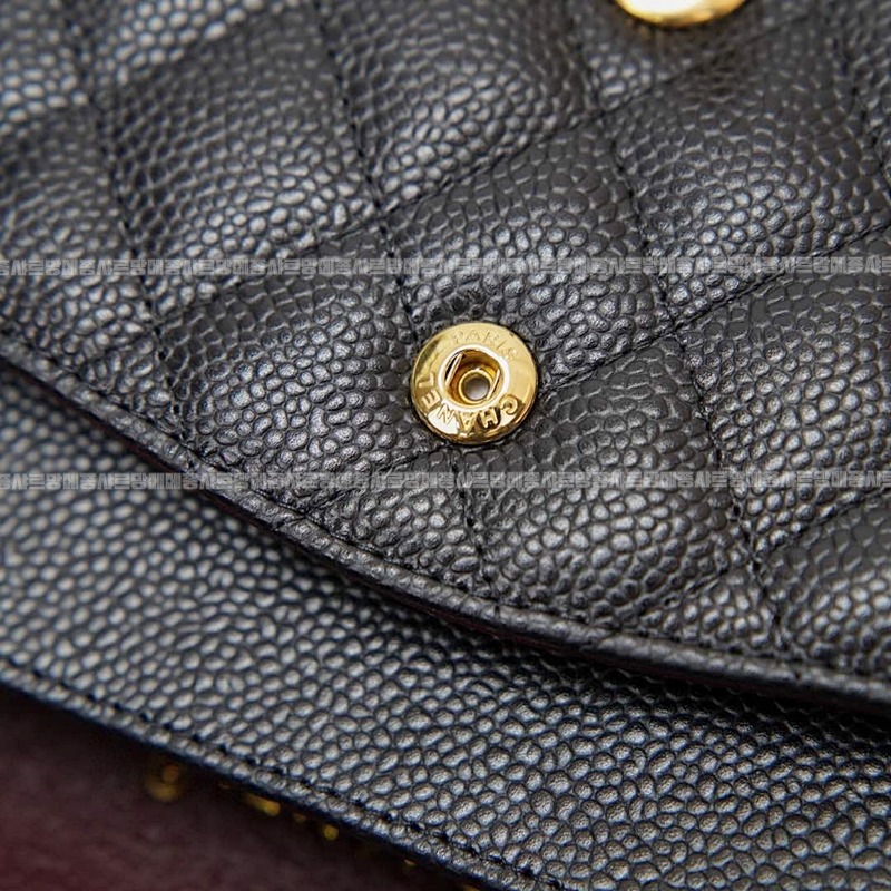 샤넬클래식미디움플랩백블랙금장 20260201-140413-044루.jpg