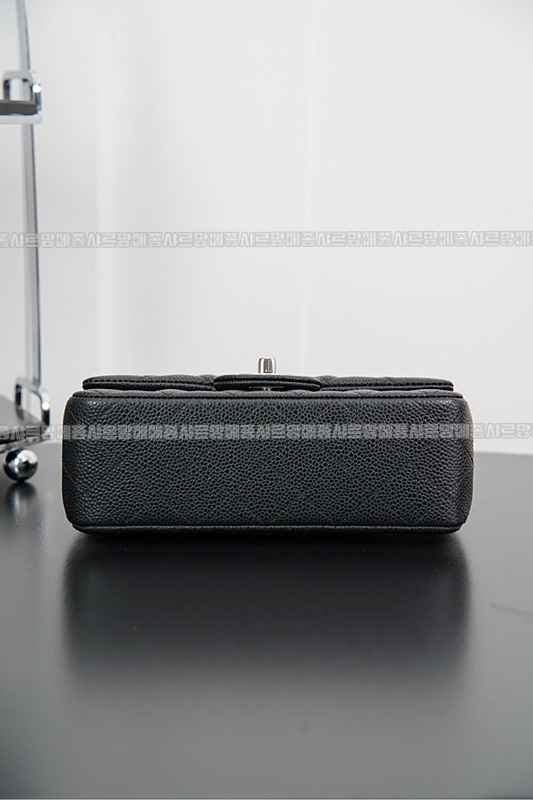 샤넬클래식미니플랩백블랙은장 20260201-144522-018루.jpg