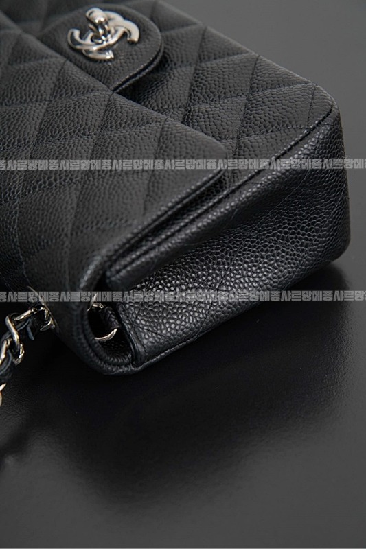 샤넬클래식미니플랩백블랙은장 20260201-144523-028루.jpg