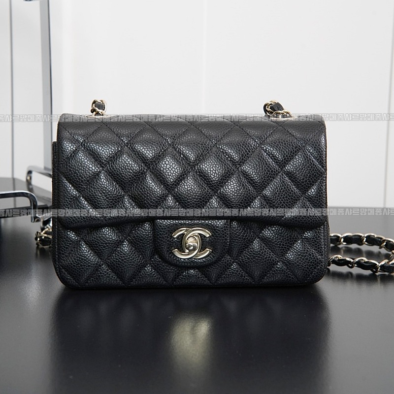 샤넬클래식미니플랩백블랙금장 20260201-145845-015루.jpg