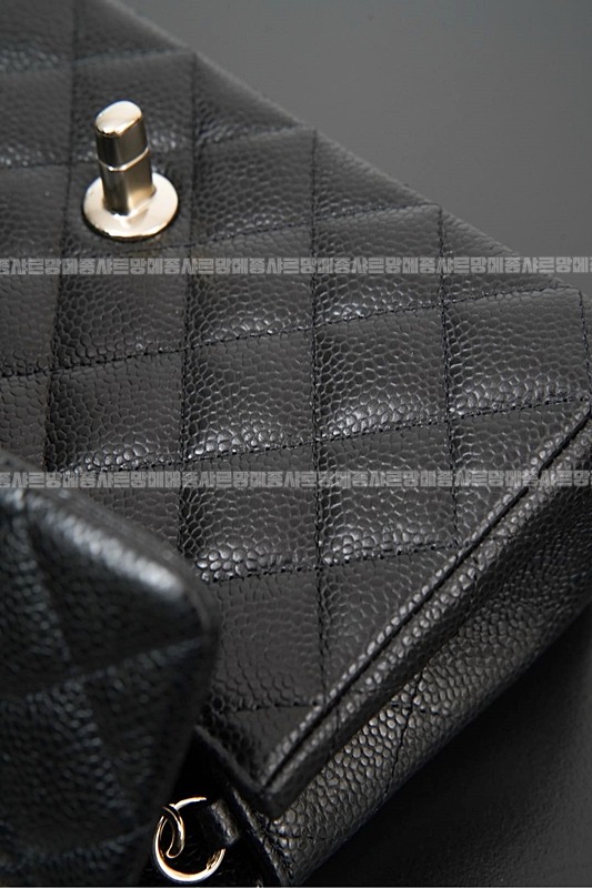 샤넬클래식미니플랩백블랙금장 20260201-145846-020루.jpg