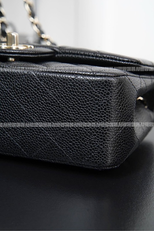 샤넬클래식미니플랩백블랙금장 20260201-145847-024루.jpg