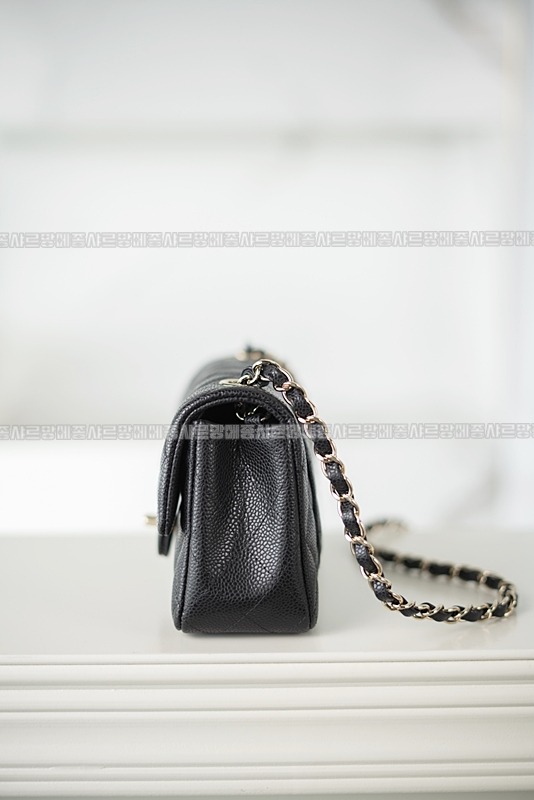 샤넬클래식미니플랩백여튼블랙 20260201-151213-016루.jpg