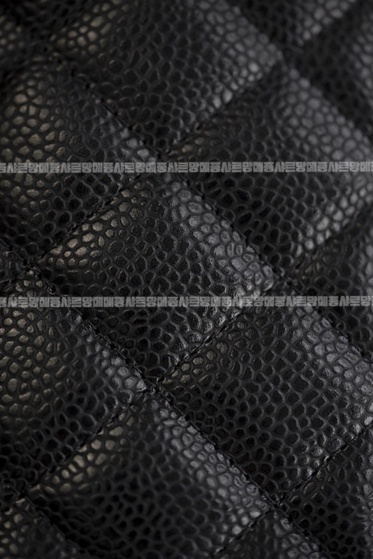 샤넬클래식미니플랩백여튼블랙 20260201-151215-027루.jpg