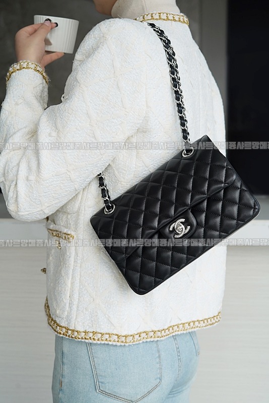 샤넬클래식미니플랩백블랙금장 20260201-162224-007루.jpg