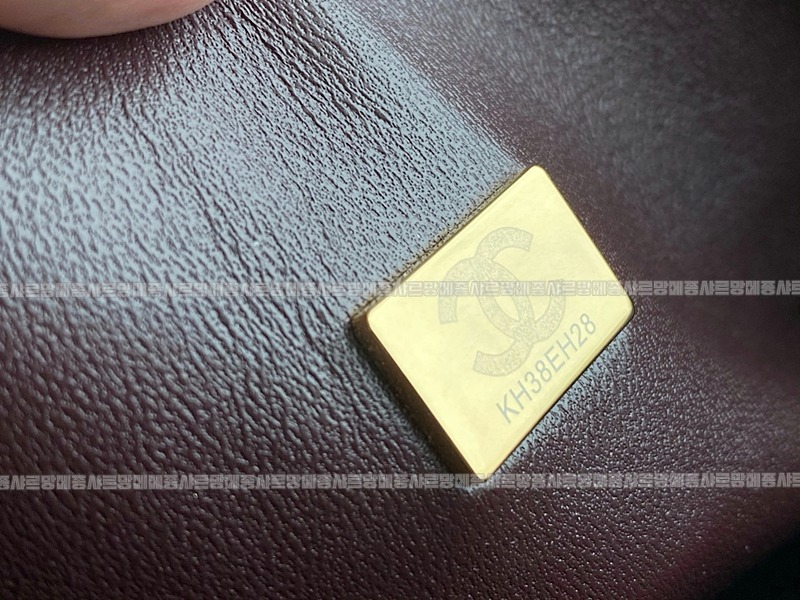 샤넬클래식스몰플랩백블랙금장 20260202-103500-015루.jpg