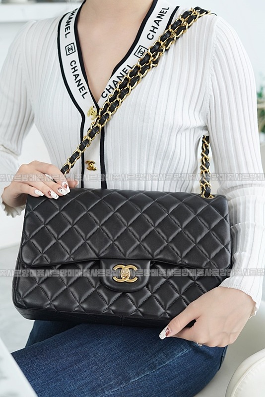 샤넬클래식라지플랩백블랙금장 20260202-113315-004루.jpg