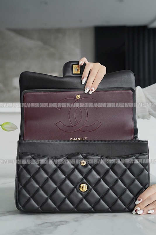 샤넬클래식라지플랩백블랙금장 20260202-113317-015루.jpg