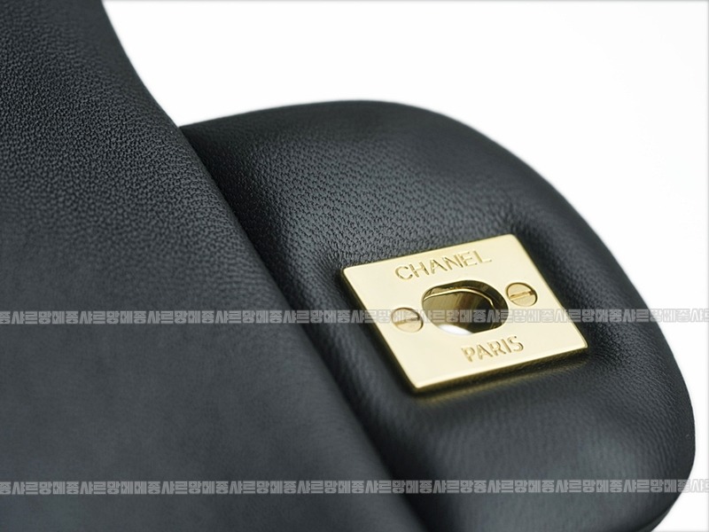 샤넬클래식라지플랩백블랙금장 20260202-113318-020루.jpg