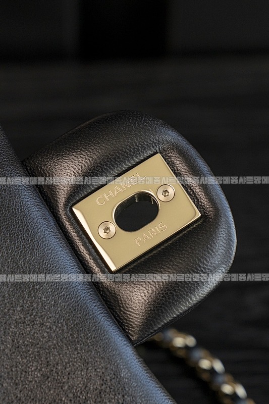 샤넬24K클래식미니플랩백20260202-142819-028루.jpg