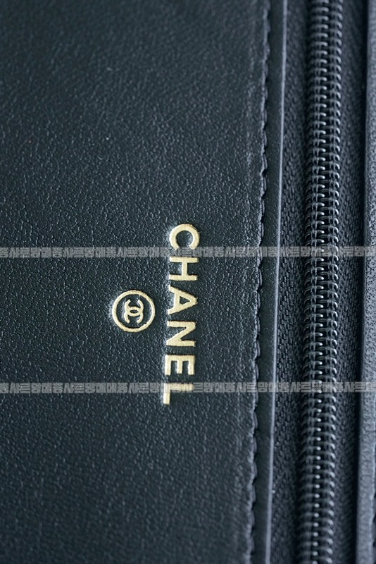 샤넬클래식WOC랰스킨금장 20260202-154030-026루.jpg