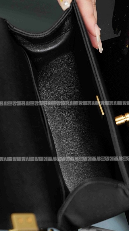 샤넬르보이백스몰 20260202-180119-039루.jpg