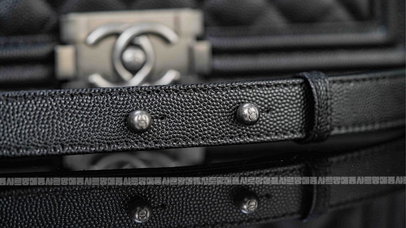 샤넬르보이백미디움 wsxc1770055563167_3루.jpg