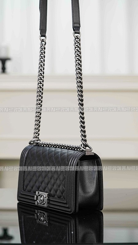 샤넬르보이백미디움 wsxc1770055565870_3루.jpg