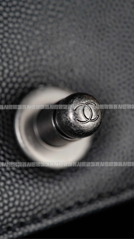 샤넬르보이백미디움 wsxc1770055570950_6루.jpg