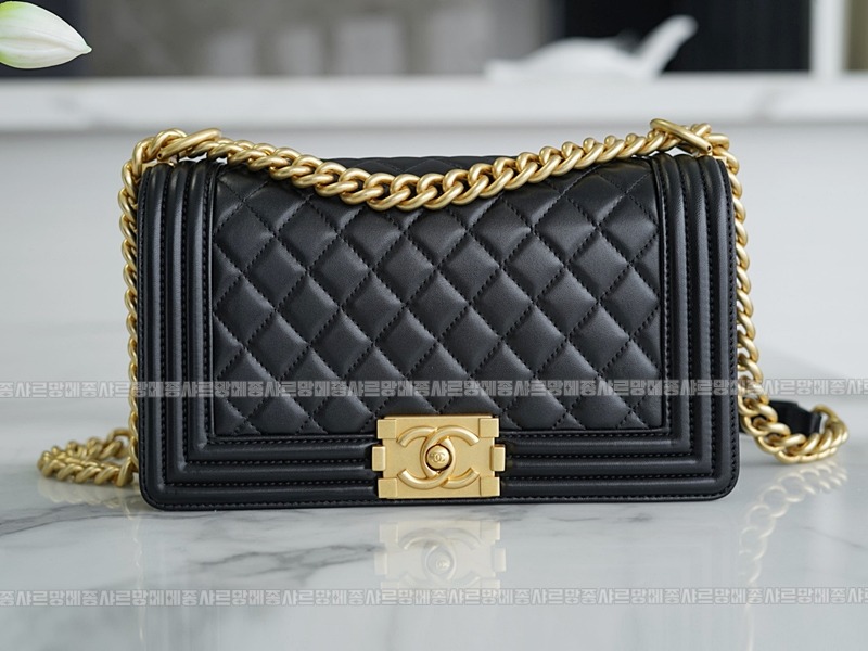 샤넬르보이백미디움금장 20260203-145458-010루.jpg