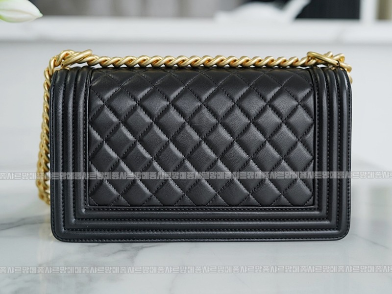 샤넬르보이백미디움금장 20260203-145458-014루.jpg