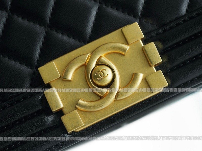 샤넬르보이백미디움금장 20260203-145459-020루.jpg