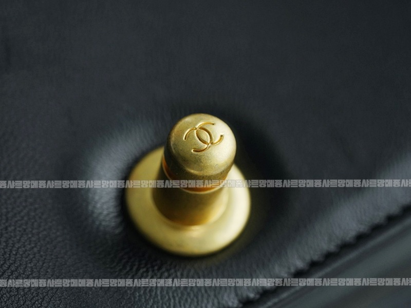 샤넬르보이백미디움금장 20260203-145459-022루.jpg