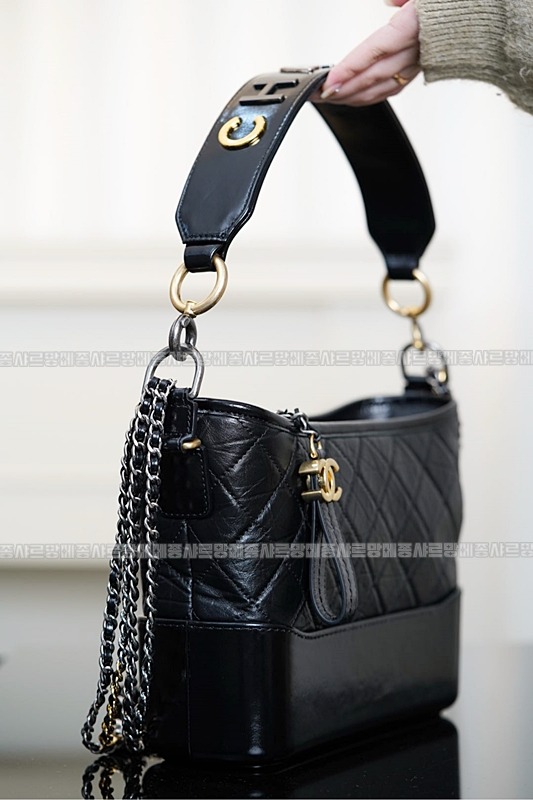 샤넬가브리엘미디움호보백 20260203-172124-012루.jpg