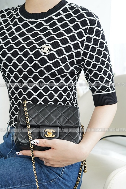 샤넬23C골드볼플랩백 wsxc1770199298671_2루.jpg