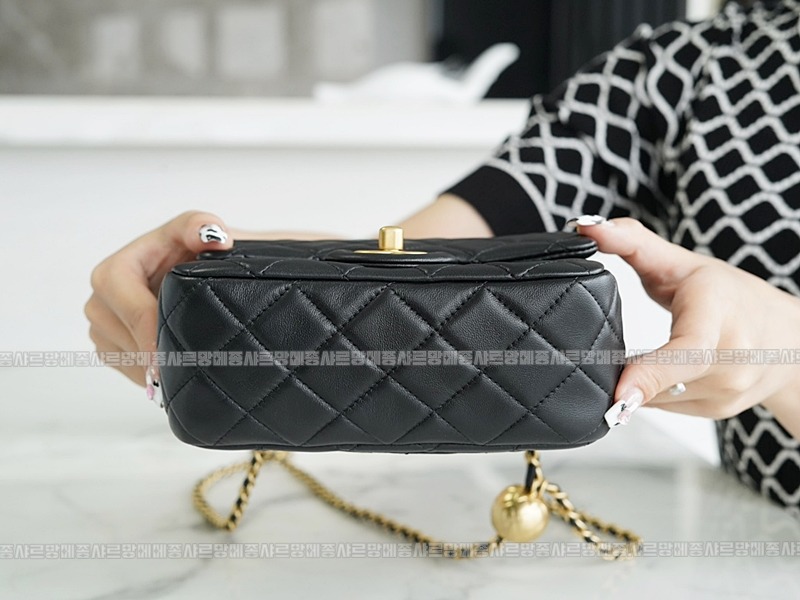 샤넬23C골드볼플랩백 wsxc1770199305095_4루.jpg