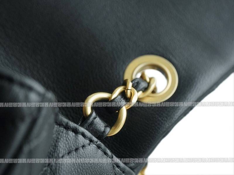 샤넬23C골드볼플랩백 wsxc1770199319804_5루.jpg