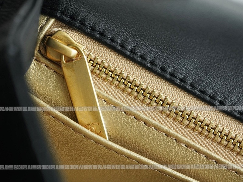 샤넬23C골드볼플랩백 wsxc1770199319876_7루.jpg