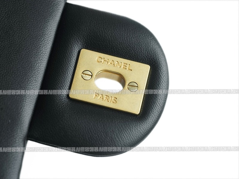 샤넬23C골드볼미니플랩백 wsxc1770199427493_4루.jpg