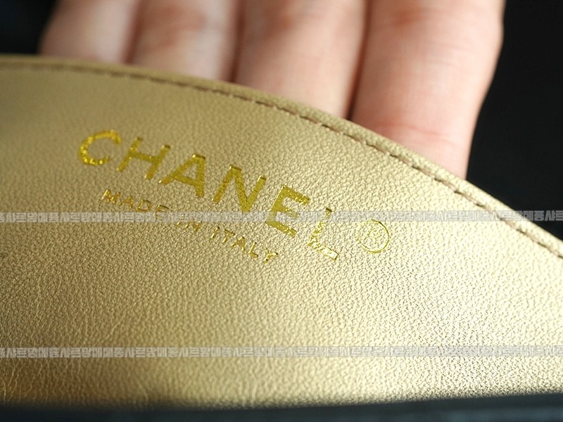 샤넬23C골드볼미니플랩백 wsxc1770199427656_8루.jpg