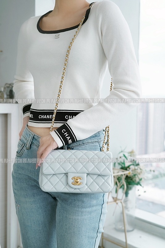 샤넬23C골드볼미니플랩백 wsxc1770199445003_7루.jpg