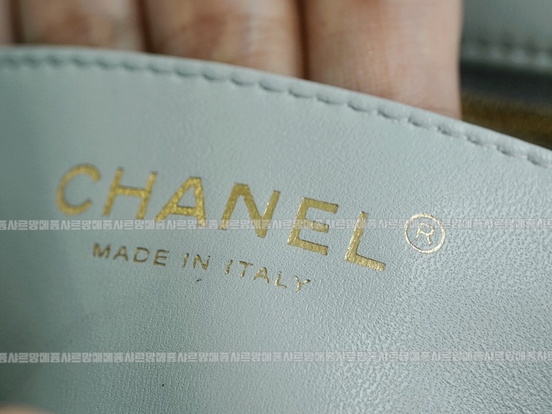 샤넬23C골드볼미니플랩백 wsxc1770199464438_6루.jpg