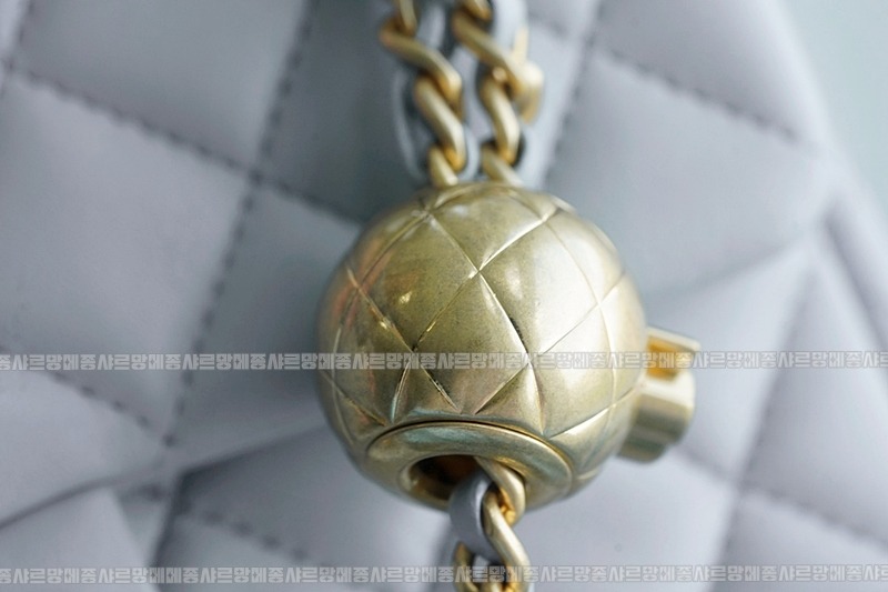 샤넬23C골드볼미니플랩백 wsxc1770199507855_1루.jpg