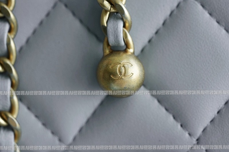 샤넬23C골드볼미니플랩백 wsxc1770199507855_2루.jpg