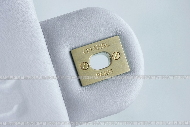 샤넬23C골드볼미니플랩백 wsxc1770199508075_4루.jpg