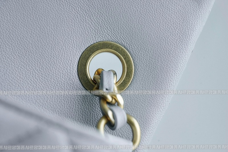 샤넬23C골드볼미니플랩백 wsxc1770199508287_7루.jpg