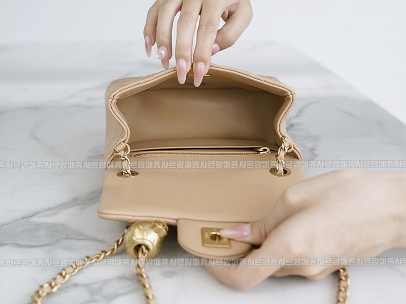 샤넬23C골드볼플랩백 wsxc1770199559926_5루.jpg