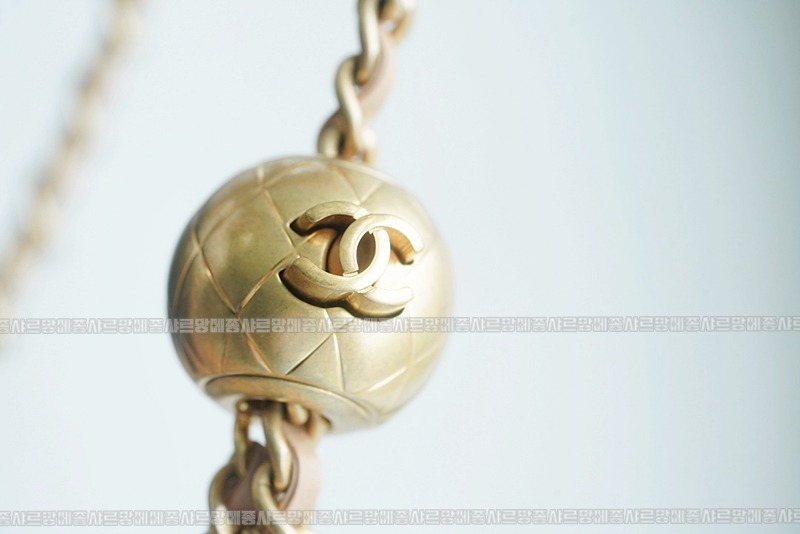 샤넬23C골드볼플랩백 wsxc1770199563289_0루.jpg