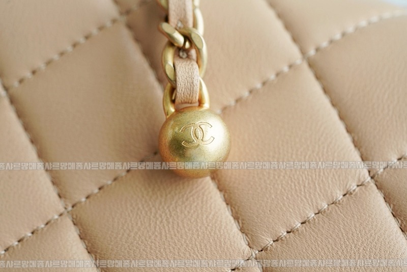 샤넬23C골드볼플랩백 wsxc1770199563289_2루.jpg