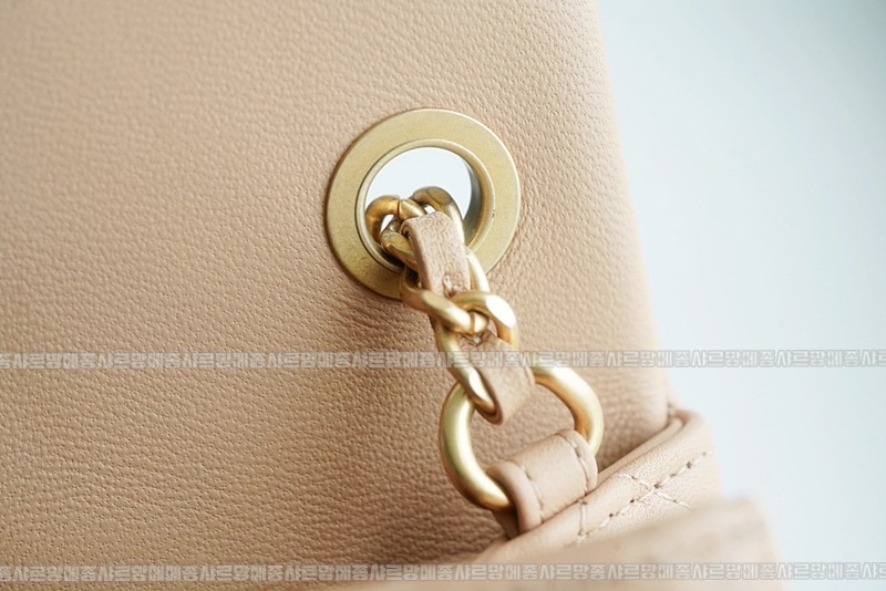 샤넬23C골드볼플랩백 wsxc1770199563606_6루.jpg