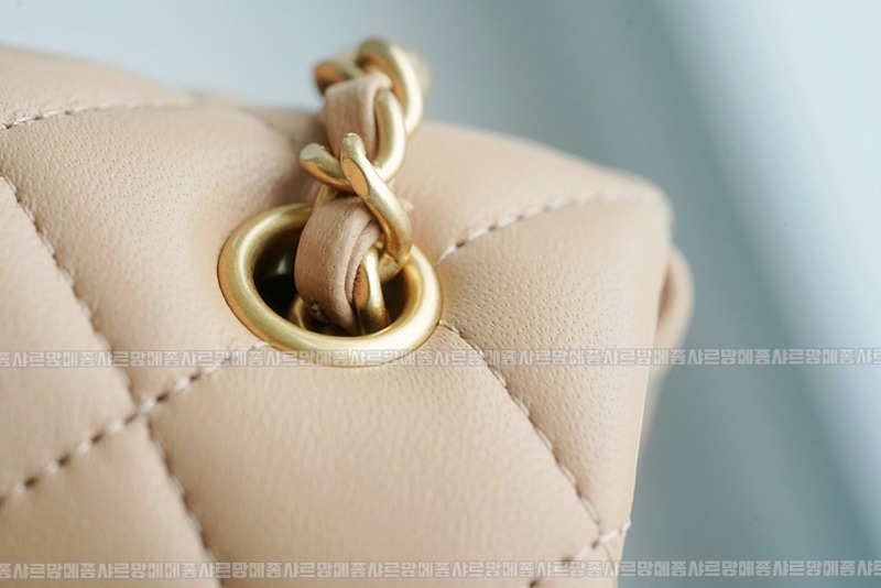 샤넬23C골드볼플랩백 wsxc1770199563643_7루.jpg