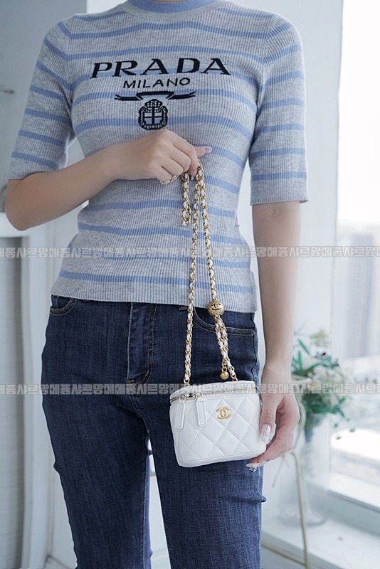 샤넬골드볼스퀘어미니베니티백 20260204-113342-006루.jpg