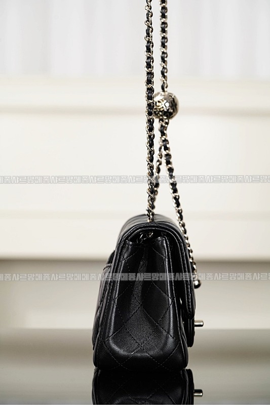 샤넬클래식플랩백체인볼 20260204-150303-015루.jpg