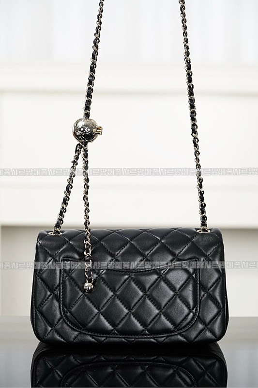 샤넬클래식플랩백체인볼 20260204-151102-008루.jpg