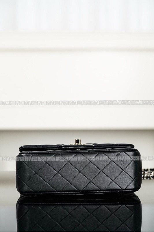 샤넬클래식플랩백체인볼 20260204-151103-015루.jpg