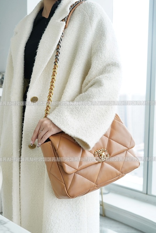 샤넬19핸드백미디움 20260204-152724-001루.jpg